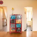 Art City-studios 4 Und 8, Gross, Modern, Citynah, Je 3 Schlafzimmer, Kostenfreie Parkplaetze, Sued-balkons, Ruhig, Herkulesblick *