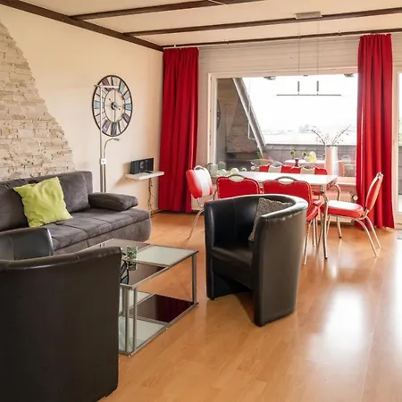 Lejlighed Art City-studios 4 Und 8, Gross, Modern, Citynah, Je 3 Schlafzimmer, Kostenfreie Parkplaetze, Sued-balkons, Ruhig, Herkulesblick