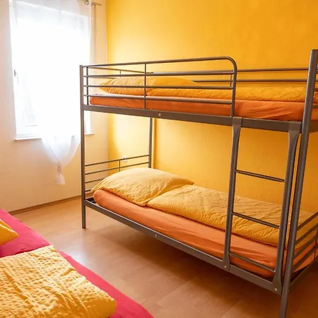 דירה Art City-studios 4 Und 8, Gross, Modern, Citynah, Je 3 Schlafzimmer, Kostenfreie Parkplaetze, Sued-balkons, Ruhig, Herkulesblick קאסל