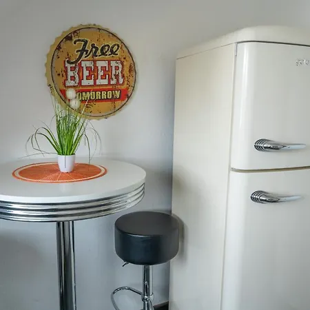 Lejlighed Art City-studios 4 Und 8, Gross, Modern, Citynah, Je 3 Schlafzimmer, Kostenfreie Parkplaetze, Sued-balkons, Ruhig, Herkulesblick Kassel