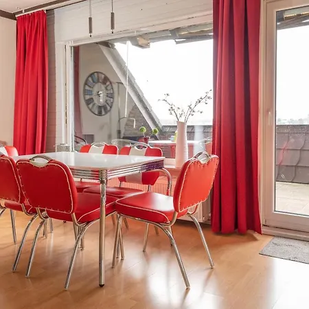 Lejlighed Art City-studios 4 Und 8, Gross, Modern, Citynah, Je 3 Schlafzimmer, Kostenfreie Parkplaetze, Sued-balkons, Ruhig, Herkulesblick Kassel