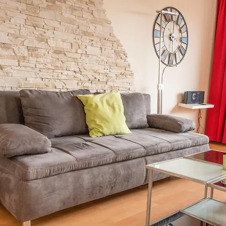 Art City-studios 4 Und 8, Gross, Modern, Citynah, Je 3 Schlafzimmer, Kostenfreie Parkplaetze, Sued-balkons, Ruhig, Herkulesblick Lejlighed